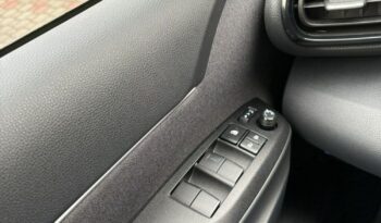 TOYOTA Yaris Cross | FWD (przód) | Automatyczna | 92 KM | Biały full