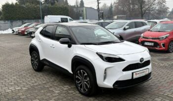 TOYOTA Yaris Cross | FWD (przód) | Automatyczna | 92 KM | Biały full
