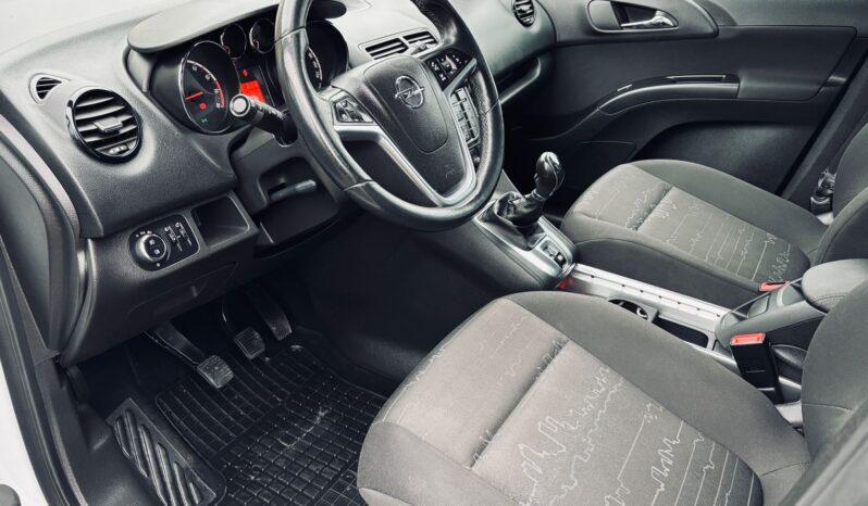 OPEL Meriva  | FWD (przód) | Manualna | 120 KM | Biały full