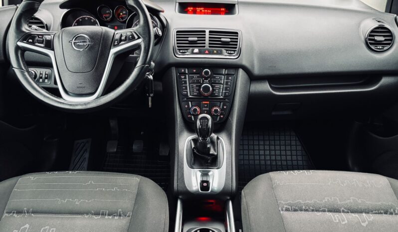 OPEL Meriva  | FWD (przód) | Manualna | 120 KM | Biały full