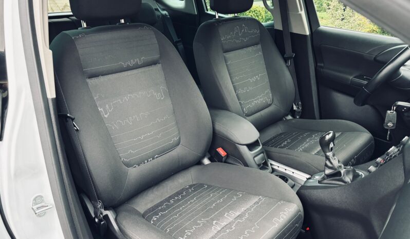 OPEL Meriva  | FWD (przód) | Manualna | 120 KM | Biały full