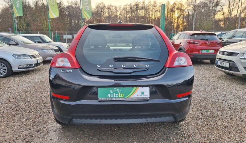 VOLVO C30  | FWD (przód) | Manualna | 115 KM | Czarny full