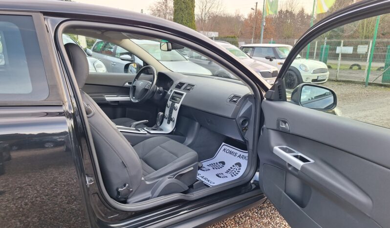 VOLVO C30  | FWD (przód) | Manualna | 115 KM | Czarny full