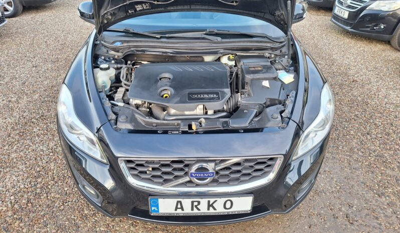 VOLVO C30  | FWD (przód) | Manualna | 115 KM | Czarny full