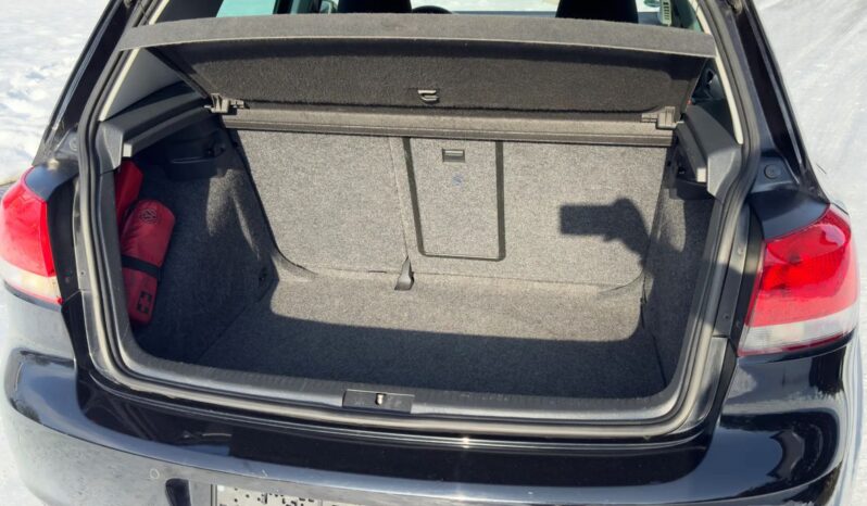 VOLKSWAGEN Golf  | FWD (przód) | Manualna | 105 KM | Czarny full