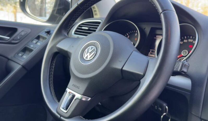 VOLKSWAGEN Golf  | FWD (przód) | Manualna | 105 KM | Czarny full