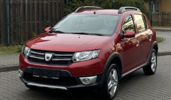 Dacia Sandero Stepway  | Fwd (Przód) | Manualna | 90 Km | Bordowy