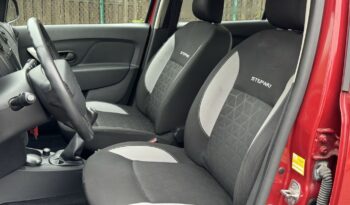 DACIA Sandero Stepway  | FWD (przód) | Manualna | 90 KM | Bordowy full