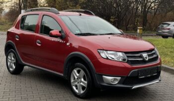DACIA Sandero Stepway  | FWD (przód) | Manualna | 90 KM | Bordowy full