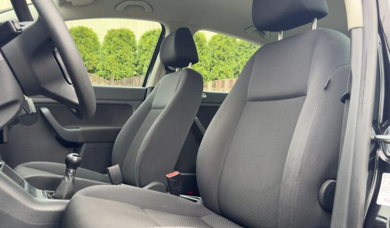 VOLKSWAGEN Golf Plus  | FWD (przód) | Manualna | 105 KM | Czarny full