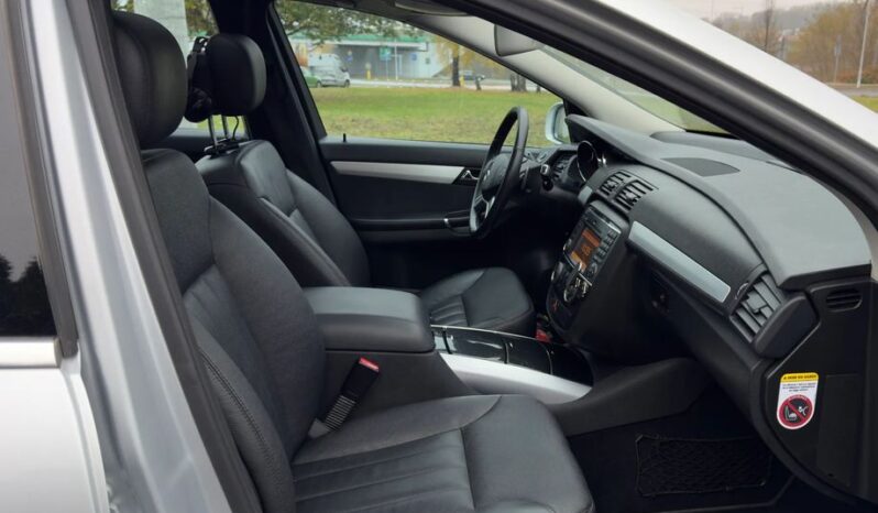 MERCEDES-BENZ Klasa R | 4×4 (stały) | Automatyczna | 190 KM | Srebrny full