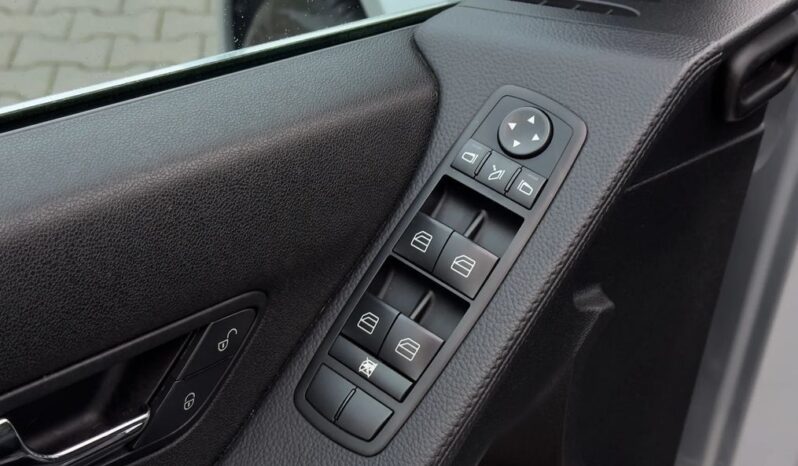 MERCEDES-BENZ Klasa R | 4×4 (stały) | Automatyczna | 190 KM | Srebrny full