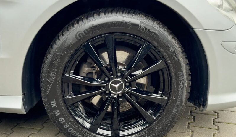 MERCEDES-BENZ Klasa R | 4×4 (stały) | Automatyczna | 190 KM | Srebrny full