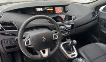 RENAULT Grand Scenic  | FWD (przód) | Manualna | 160 KM | Srebrny full