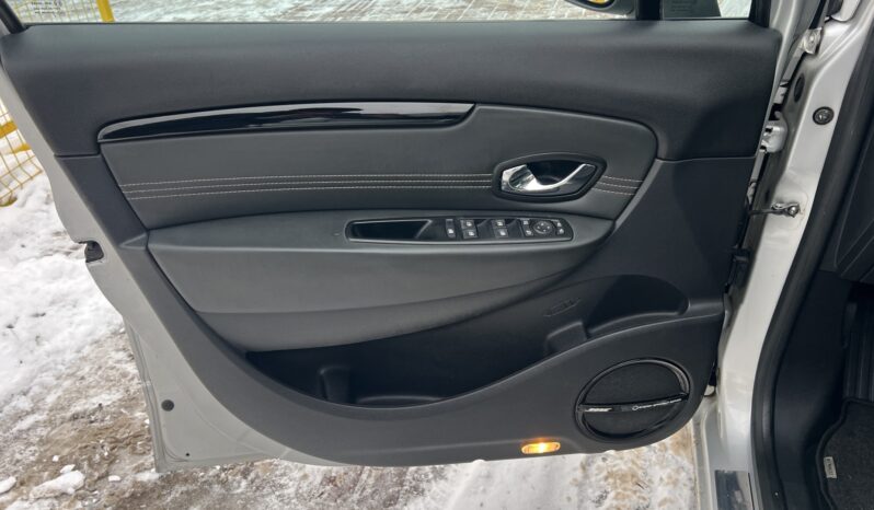 RENAULT Grand Scenic  | FWD (przód) | Manualna | 160 KM | Srebrny full