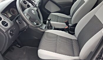 VOLKSWAGEN Tiguan  | FWD (przód) | Manualna | 140 KM | Czarny full