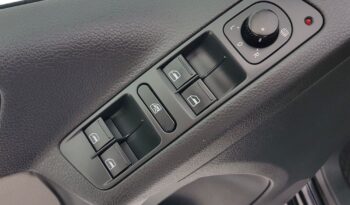 VOLKSWAGEN Tiguan  | FWD (przód) | Manualna | 140 KM | Czarny full