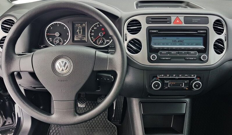 VOLKSWAGEN Tiguan  | FWD (przód) | Manualna | 140 KM | Czarny full