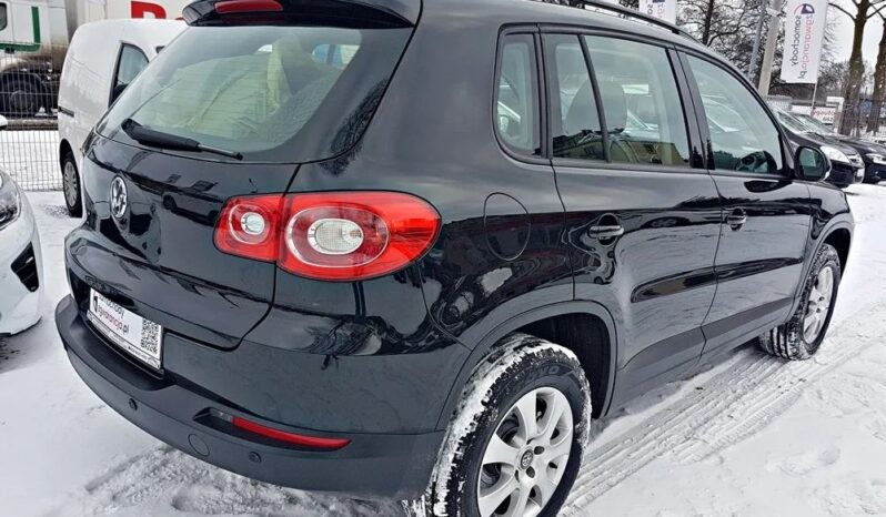VOLKSWAGEN Tiguan  | FWD (przód) | Manualna | 140 KM | Czarny full