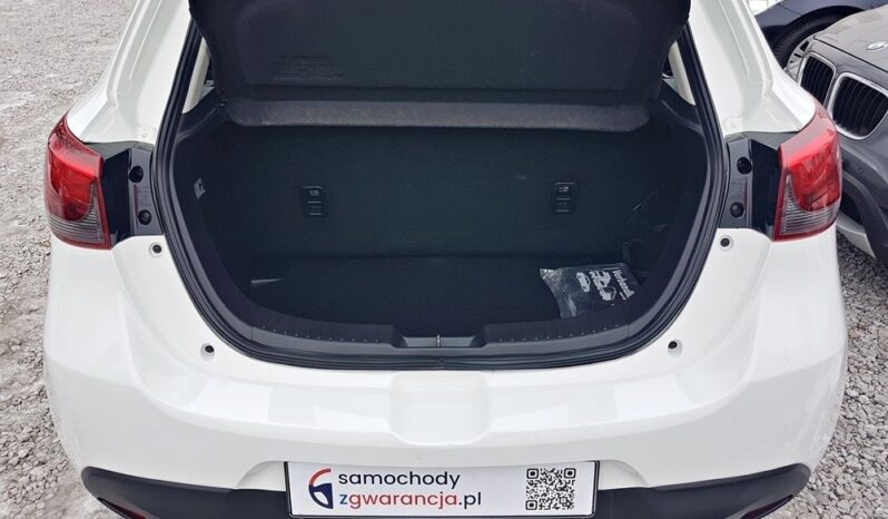 MAZDA 2 | FWD (przód) | Manualna | 75 KM | Biały full