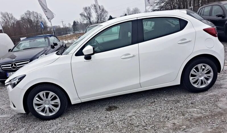 MAZDA 2 | FWD (przód) | Manualna | 75 KM | Biały full