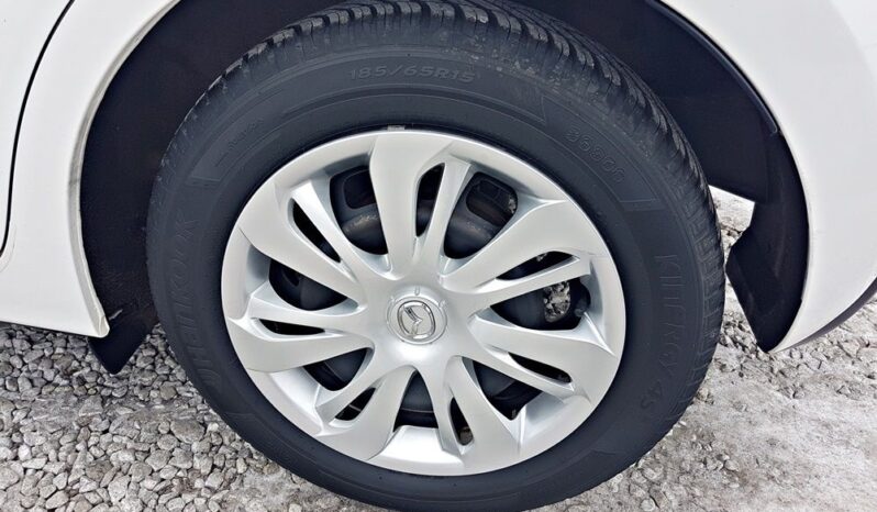 MAZDA 2 | FWD (przód) | Manualna | 75 KM | Biały full