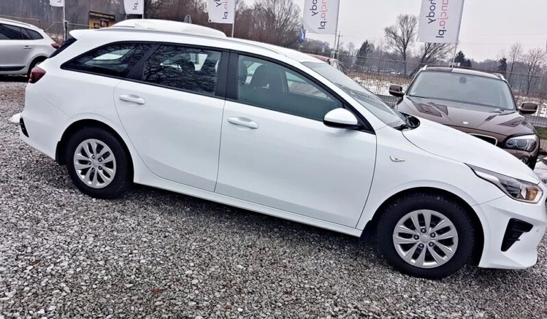 KIA Ceed  | FWD (przód) | Manualna | 135 KM | Biały full