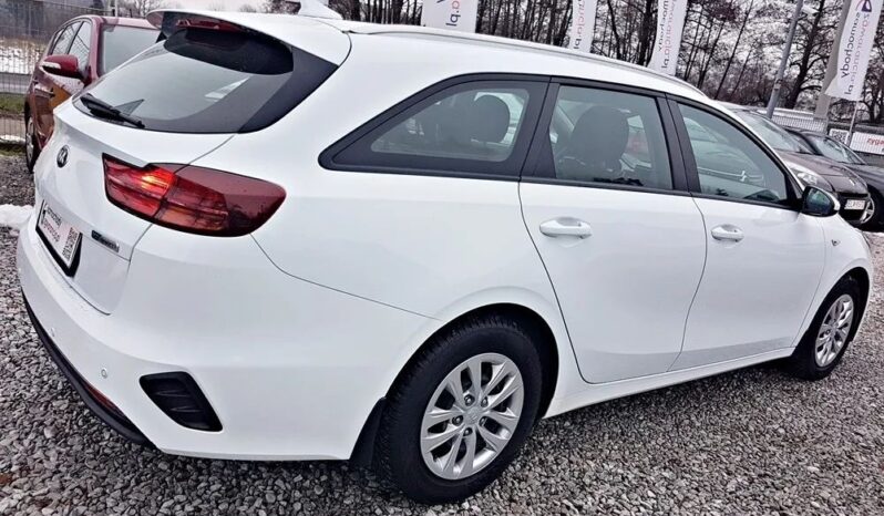 KIA Ceed  | FWD (przód) | Manualna | 135 KM | Biały full