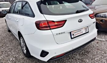 KIA Ceed  | FWD (przód) | Manualna | 135 KM | Biały full