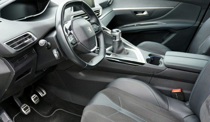 PEUGEOT 5008  | FWD (przód) | Manualna | 130 KM | Biały full