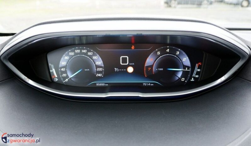 PEUGEOT 5008  | FWD (przód) | Manualna | 130 KM | Biały full