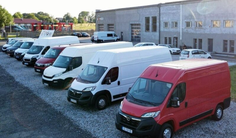 PEUGEOT 5008  | FWD (przód) | Manualna | 130 KM | Biały full