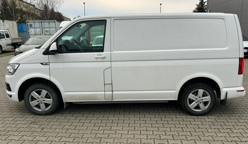 VOLKSWAGEN Transporter | 4×4 (doł. automatycznie) | Automatyczna | 150 KM | Biały full