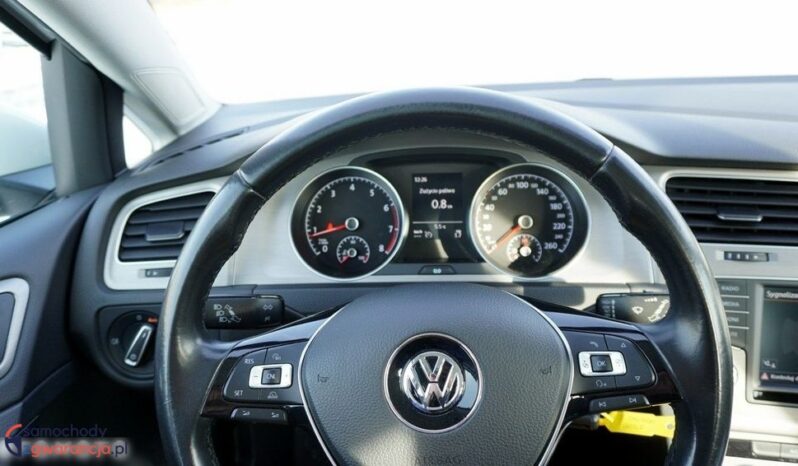 VOLKSWAGEN Golf  | FWD (przód) | Manualna | 125 KM | Biały full