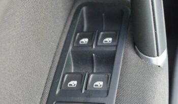 VOLKSWAGEN Golf  | FWD (przód) | Manualna | 125 KM | Biały full