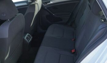 VOLKSWAGEN Golf  | FWD (przód) | Manualna | 125 KM | Biały full