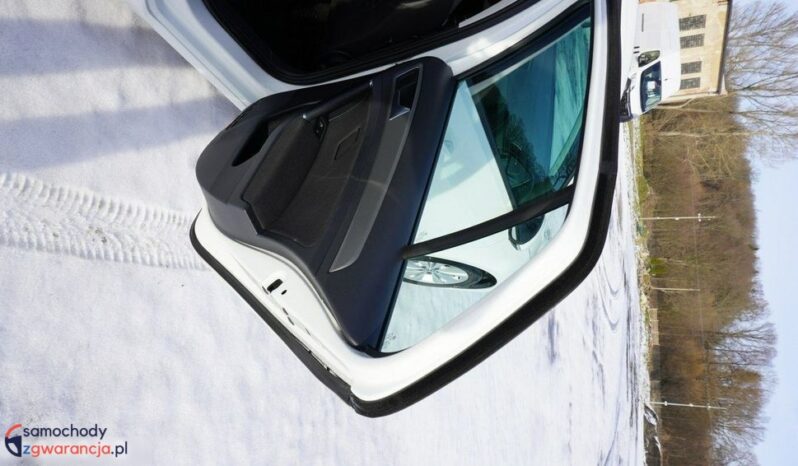 VOLKSWAGEN Golf  | FWD (przód) | Manualna | 125 KM | Biały full