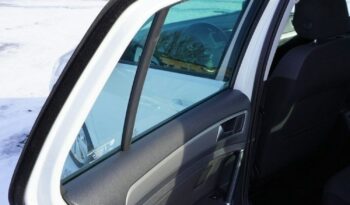 VOLKSWAGEN Golf  | FWD (przód) | Manualna | 125 KM | Biały full