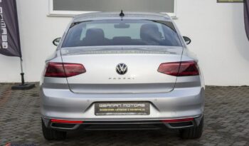 VOLKSWAGEN Passat  | 4×4 (doł. automatycznie) | Automatyczna | 272 KM | Srebrny full