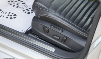 VOLKSWAGEN Passat  | 4×4 (doł. automatycznie) | Automatyczna | 272 KM | Srebrny full