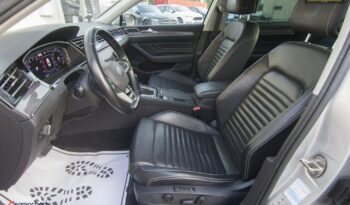 VOLKSWAGEN Passat  | 4×4 (doł. automatycznie) | Automatyczna | 272 KM | Srebrny full