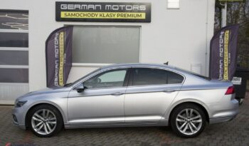 VOLKSWAGEN Passat  | 4×4 (doł. automatycznie) | Automatyczna | 272 KM | Srebrny full