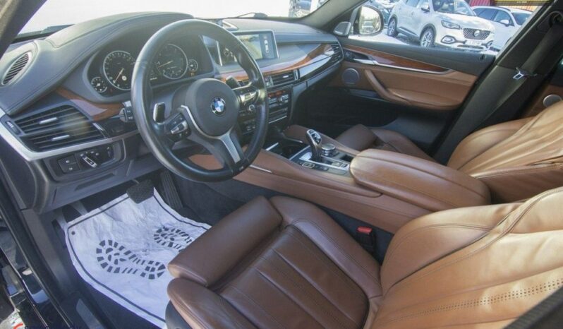BMW X6  | 4×4 (stały) | Automatyczna | 381 KM | Czarny full
