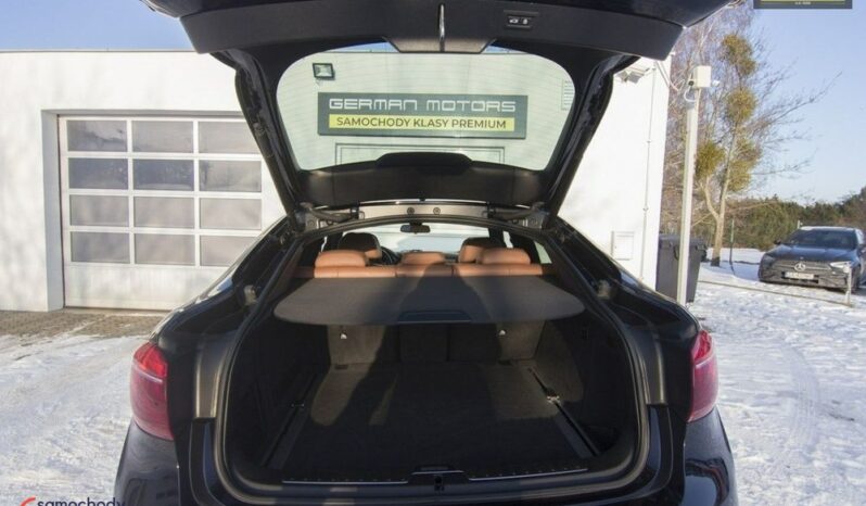 BMW X6  | 4×4 (stały) | Automatyczna | 381 KM | Czarny full