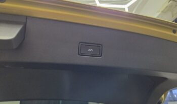 VOLKSWAGEN T-Roc  | FWD (przód) | Automatyczna | 150 KM | Złoty full