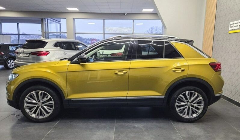 VOLKSWAGEN T-Roc  | FWD (przód) | Automatyczna | 150 KM | Złoty full