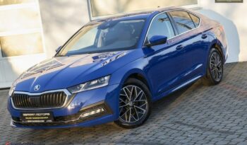 SKODA Octavia  | FWD (przód) | Automatyczna | 150 KM | Niebieski full