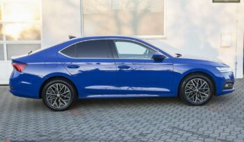 SKODA Octavia  | FWD (przód) | Automatyczna | 150 KM | Niebieski full