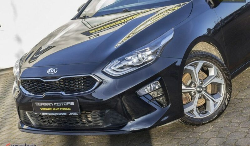 KIA Ceed  | FWD (przód) | Automatyczna | 150 KM | Czarny full