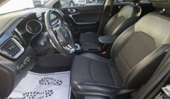 KIA Ceed  | FWD (przód) | Automatyczna | 150 KM | Czarny full
